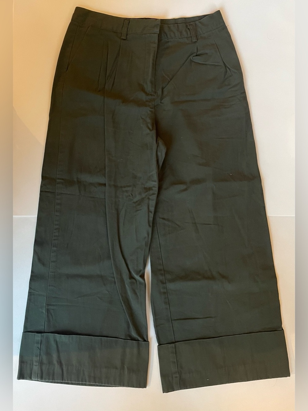 Who What Wear High Rise Wide Leg Olive Green Capri Pants